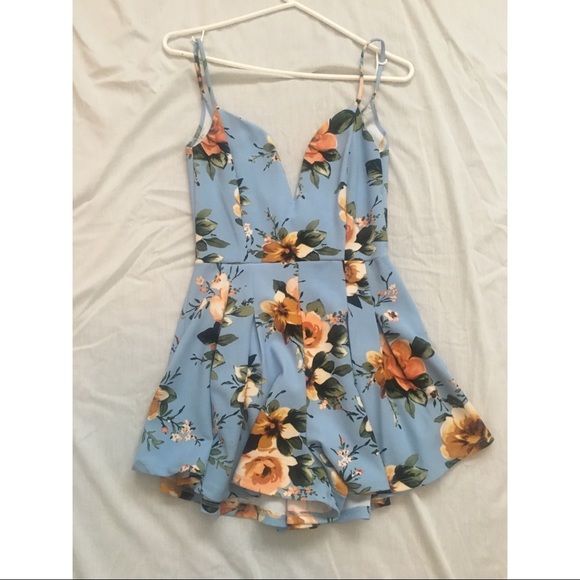 Floral romper - Picture 1 of 5